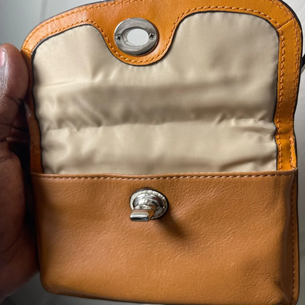Coach Crossbody Bag in Yellow and Brown - Picture 4 of 7